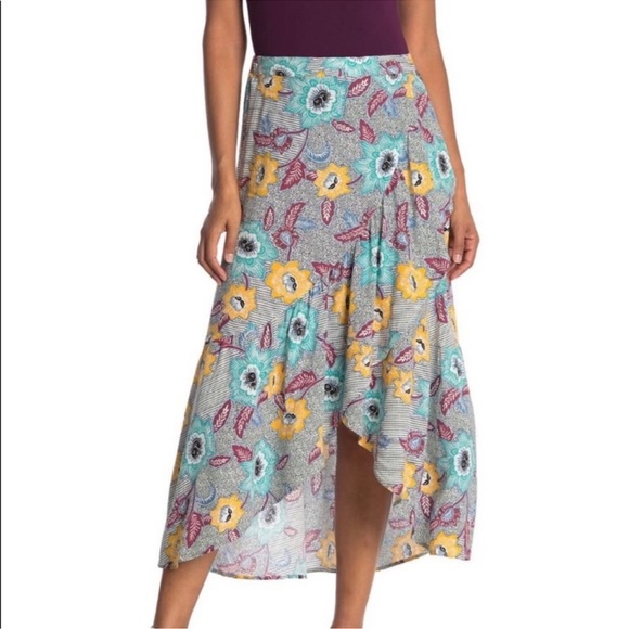 BCBGeneration Floral Print Set - Picture 2 of 11